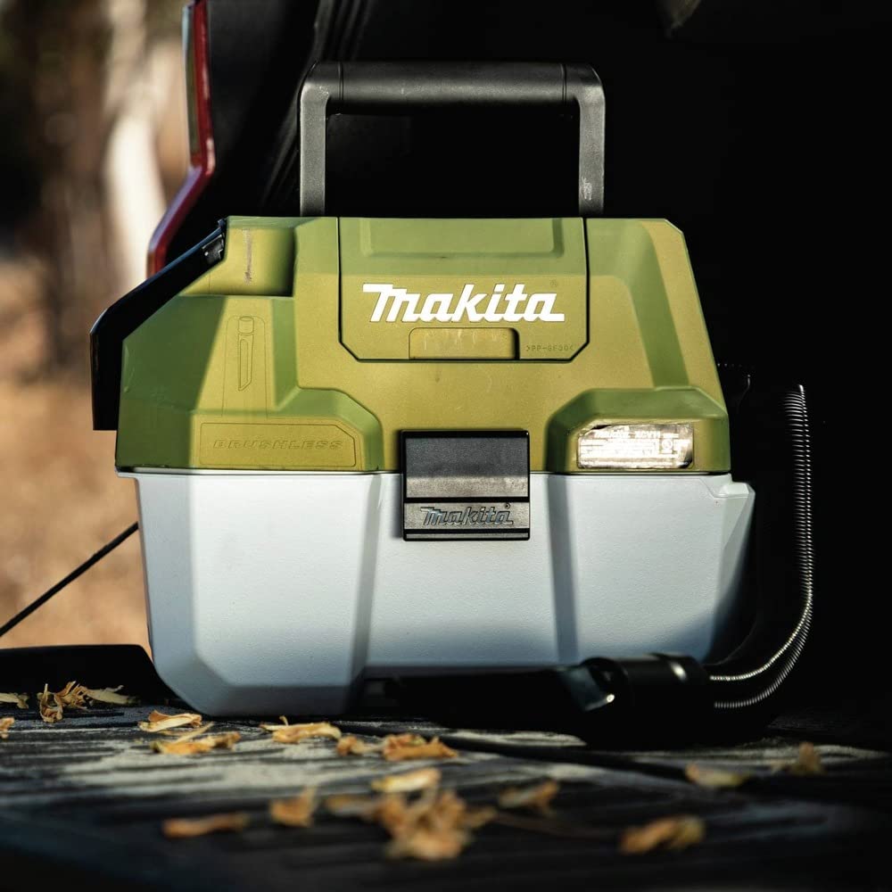 Makita ADCV11T Outdoor Adventure™ 18V LXT® Brushless Wet/Dry Vacuum Kit (5.0Ah) - Image 4