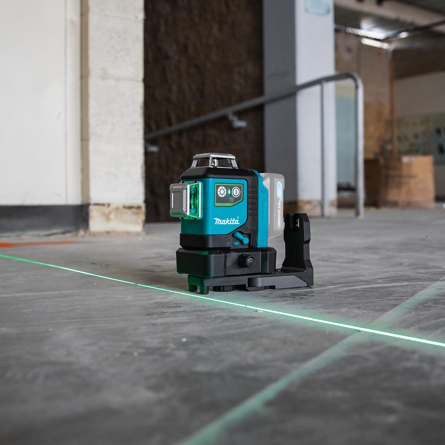 Makita SK700GD 12V max CXT® Lithium-Ion Cordless Self-Leveling 360° 3-Plane Green Laser, Class II, 510-530 nm, <2 mW, Tool Only - Image 20
